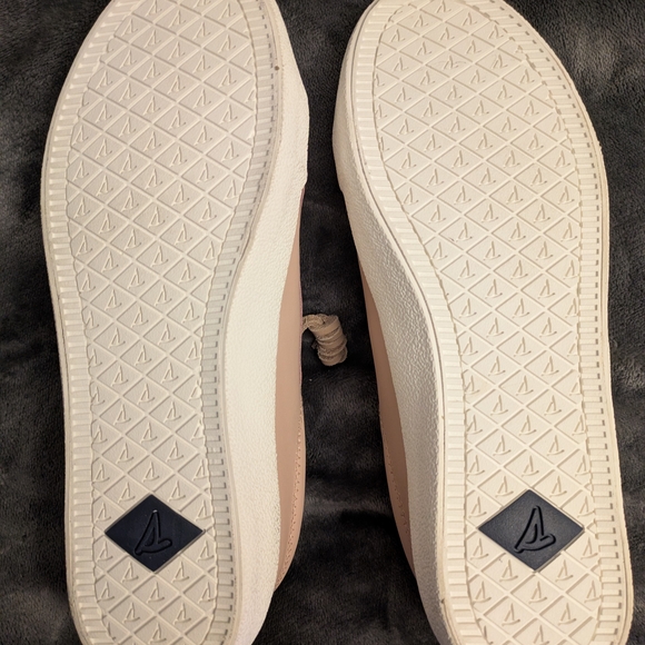 Sperry Women's Beige Sneakers - Picture 4 of 7